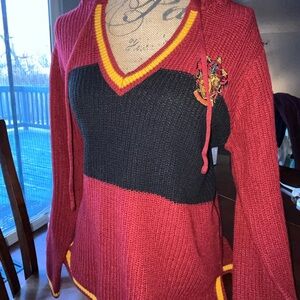 LG Red and Black V-Neck Gryffindor Hoodie Sweater